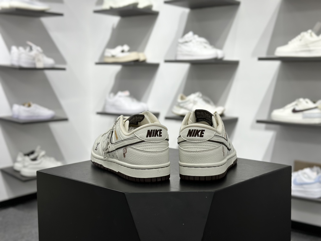 Nike SB Dunk Low 三方联名 白咖啡 高端定制 低帮休闲板鞋  SC0601-456