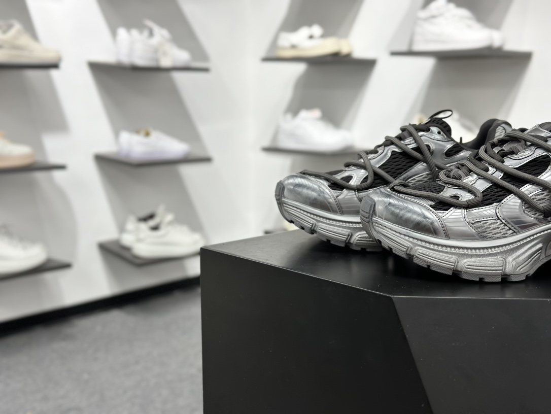 220 GGCCGG-CC 厚底绑带休闲运动老爹鞋 5CM厚底增高 春日踏青舒适度和少女感 GGCC运动休闲鞋