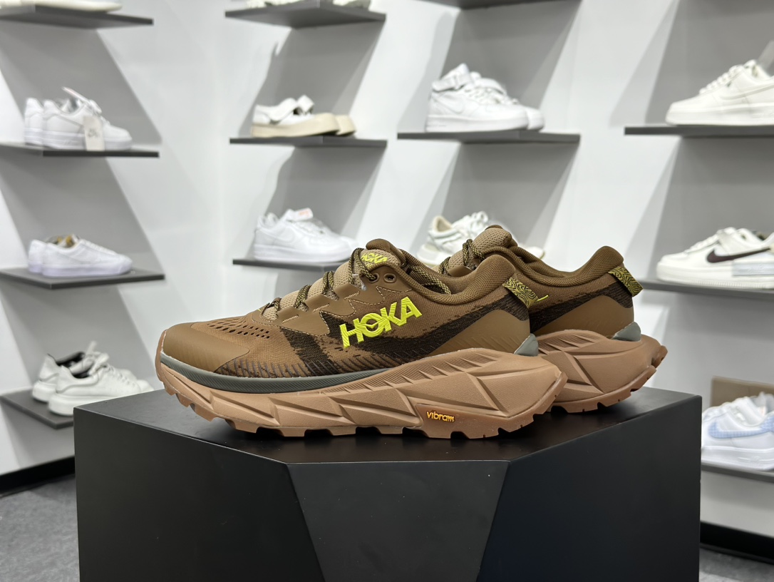 HOKA ONE ONE Skyline-Float X 动感系列舒适减震防滑低帮跑鞋  1141610/HYW