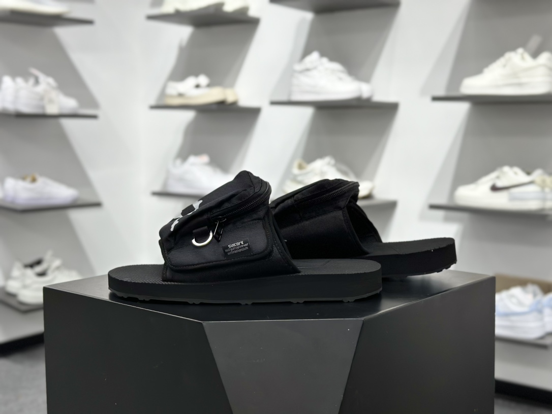 mastermind JAPAN x Suicoke MMJ联名骷髅标志刺绣露趾时尚凉拖