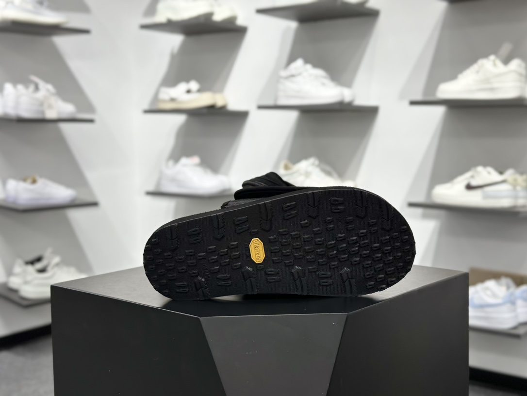 mastermind JAPAN x Suicoke MMJ联名骷髅标志刺绣露趾时尚凉拖