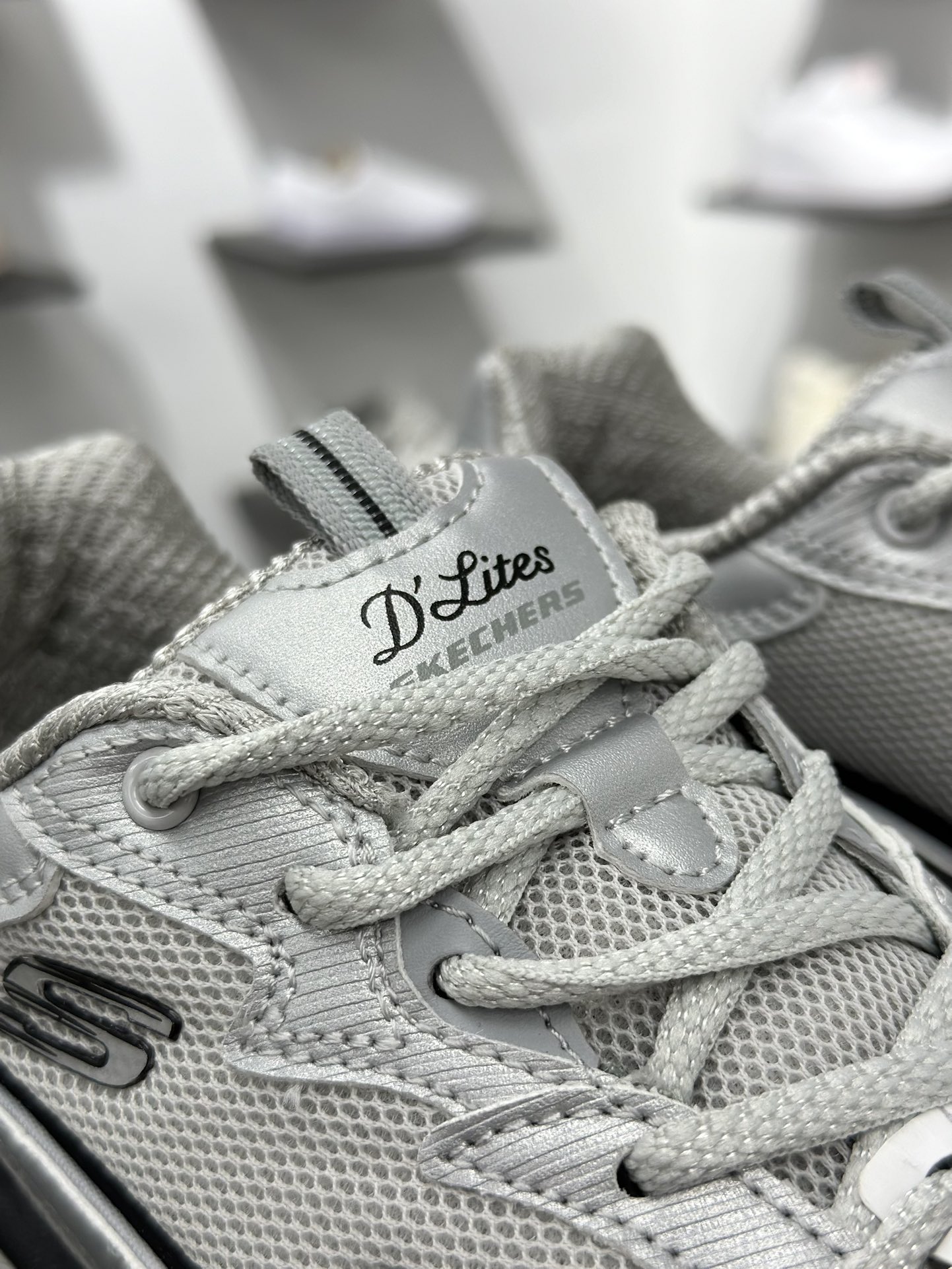 200 Skechers斯凯奇 D'Lites 糯米熊舒适柔软时尚百搭 低帮老爹鞋 150524/BKSL