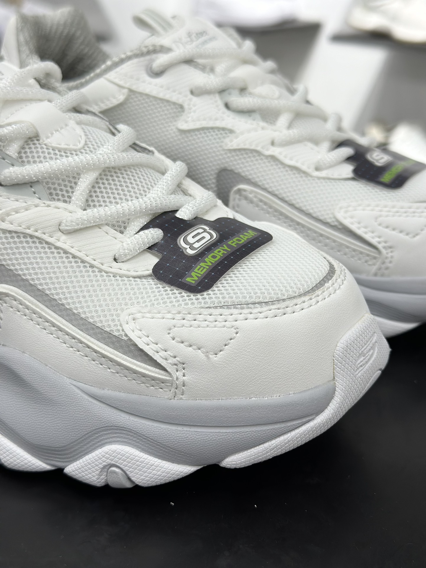 200 Skechers斯凯奇 D'Lites 糯米熊舒适柔软时尚百搭 低帮老爹鞋 150524/WGY-Chinese UA Cheap High Quatity Brand Clothes Bags handbags Sneakers wholesale wholesaler seller from China Factory suppliers Fashion Clothing Shoes best Quality Beautiful Price 200 Skechers斯凯奇 D'Lites 糯米熊舒适柔软时尚百搭 低帮老爹鞋 150524/WGY