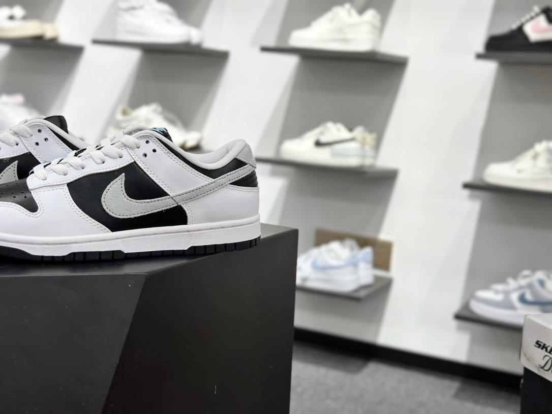 200 NIKE SB Dunk Low 反转熊猫2.0 白黑色 IB4620-141-Chinese UA Cheap High Quatity Brand Clothes Bags handbags Sneakers wholesale wholesaler seller from China Factory suppliers Fashion Clothing Shoes best Quality Beautiful Price 200 NIKE SB Dunk Low 反转熊猫2.0 白黑色 IB4620-141