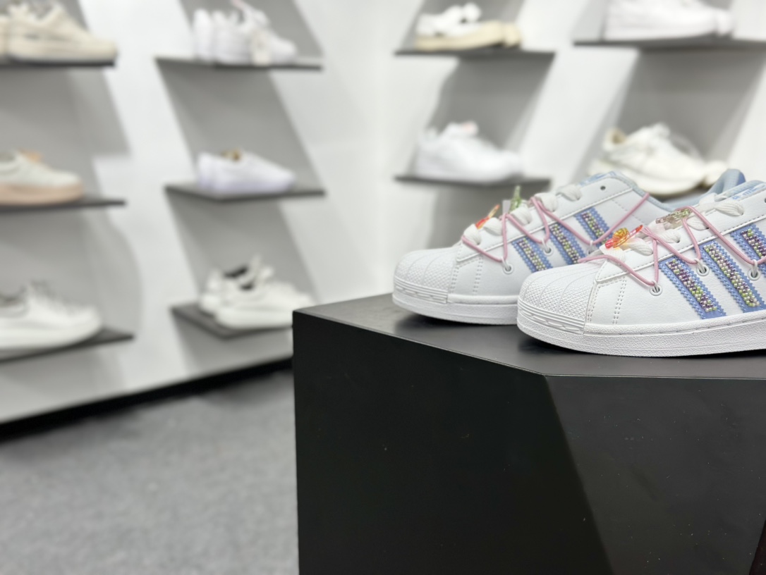 180 AdidOriginals Superstar 2代 2025全新版本 贝壳头 JR1332