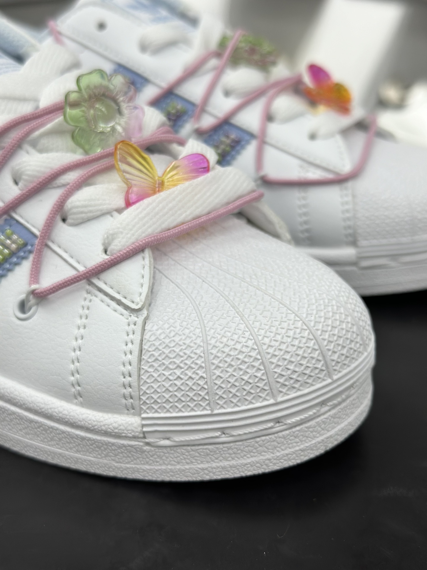 180 AdidOriginals Superstar 2代 2025全新版本 贝壳头 JR1332