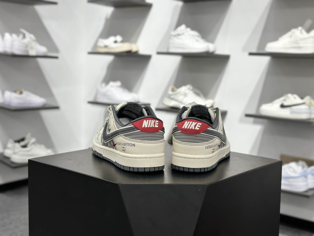 280 Nike SB Dunk Low 巴黎世家联名  YX5066-367