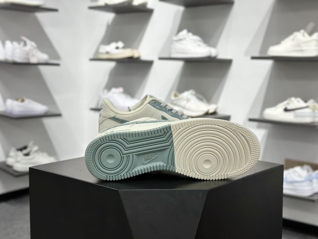 260 Nike Air Force 1 Low LV联名 SC0601-554-Chinese UA Cheap High Quatity Brand Clothes Bags handbags Sneakers wholesale wholesaler seller from China Factory suppliers Fashion Clothing Shoes best Quality Beautiful Price 260 Nike Air Force 1 Low LV联名 SC0601-554