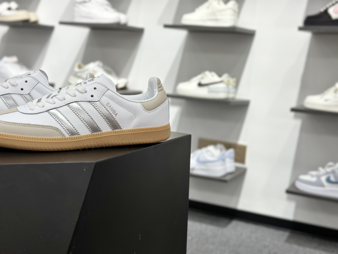 160 Originals Samba OG 白银 桑巴训练鞋  JI2725