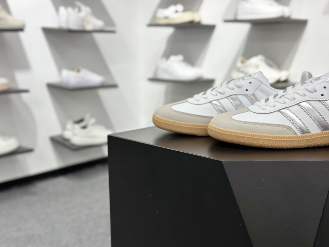 160 Originals Samba OG 白银 桑巴训练鞋  JI2725