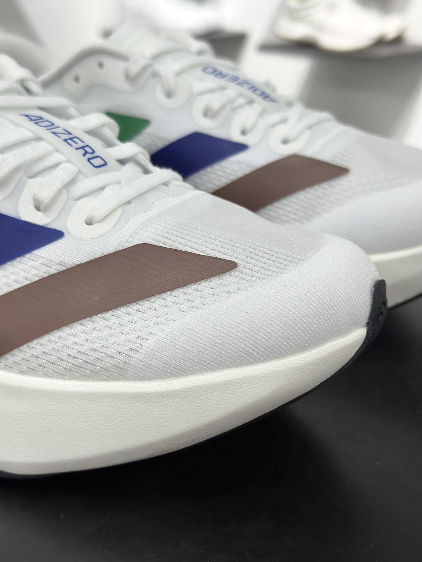 200 AdidAdizero Evo SL M 阿迪超轻透气缓震跑鞋 KI3393-Chinese UA Cheap High Quatity Brand Clothes Bags handbags Sneakers wholesale wholesaler seller from China Factory suppliers Fashion Clothing Shoes best Quality Beautiful Price 200 AdidAdizero Evo SL M 阿迪超轻透气缓震跑鞋 KI3393