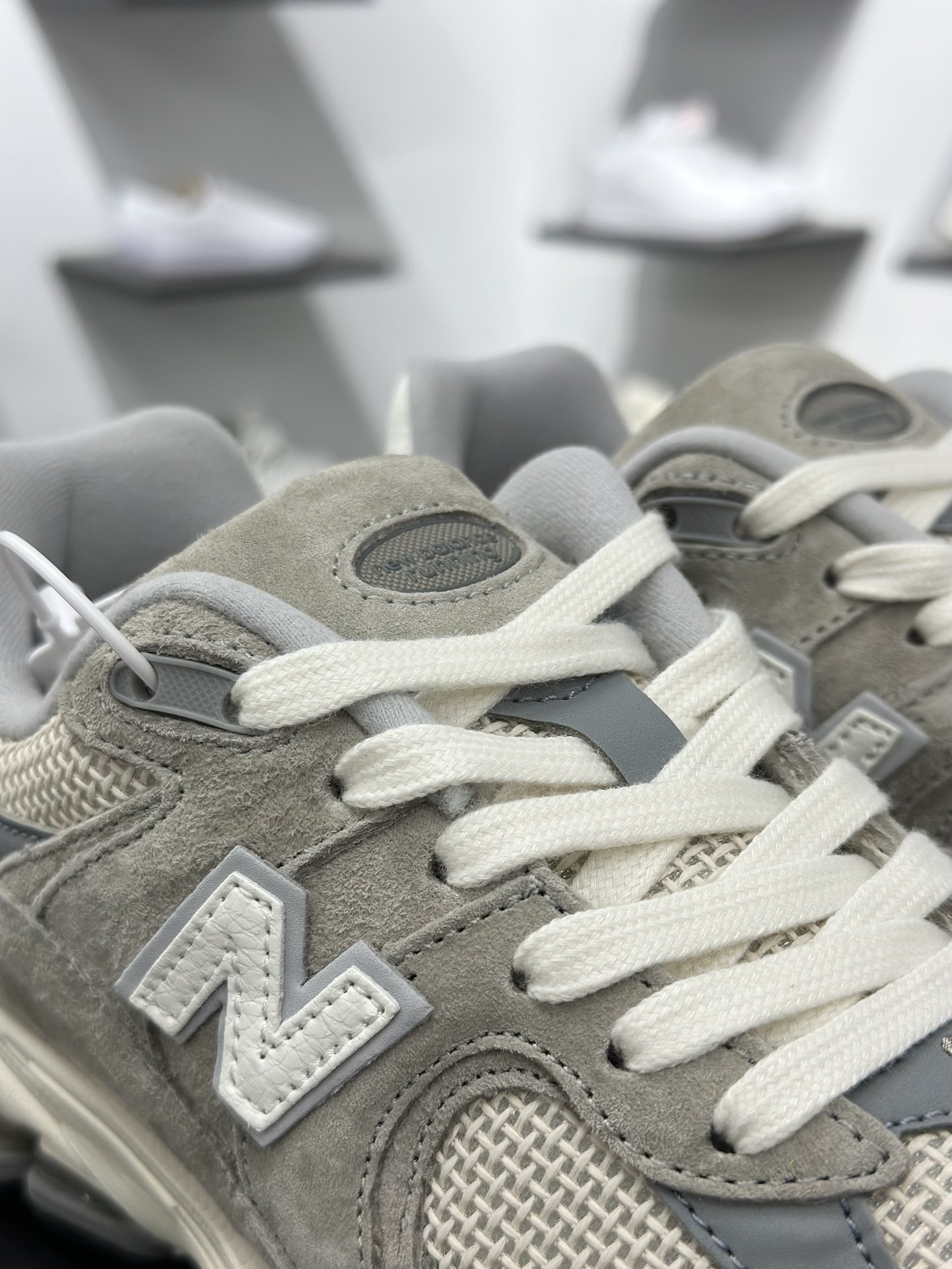 220 New Balance M2002R 新百伦U2002RRD 灰米-Chinese UA Cheap High Quatity Brand Clothes Bags handbags Sneakers wholesale wholesaler seller from China Factory suppliers Fashion Clothing Shoes best Quality Beautiful Price 220 New Balance M2002R 新百伦U2002RRD 灰米