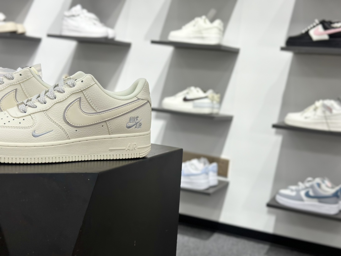 260 Nike Air Force 1‘07 Low 耐克联名 米灰边 空军一号低帮休闲板鞋  CS5288-033