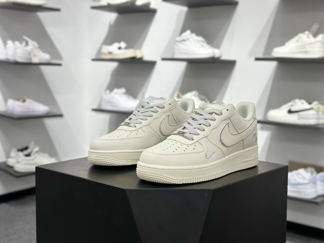 260 Nike Air Force 1‘07 Low 耐克联名 米灰边 空军一号低帮休闲板鞋  CS5288-033