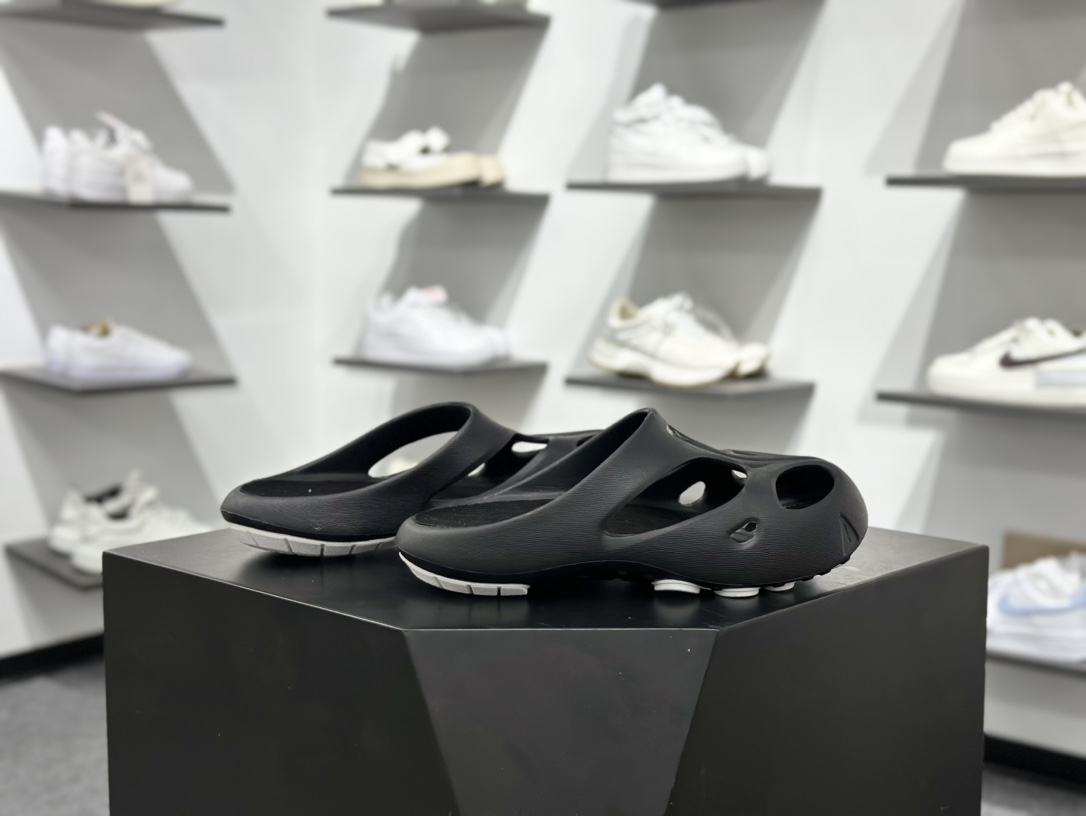 160 科恩Keen Shanti Comfortable Slip-On Clog 亮丽人生系列穆勒风包头式溯溪涉水洞洞休闲户外露营凉拖鞋 1026263-Chinese UA Cheap High Quatity Brand Clothes Bags handbags Sneakers wholesale wholesaler seller from China Factory suppliers Fashion Clothing Shoes best Quality Beautiful Price 160 科恩Keen Shanti Comfortable Slip-On Clog 亮丽人生系列穆勒风包头式溯溪涉水洞洞休闲户外露营凉拖鞋 1026263