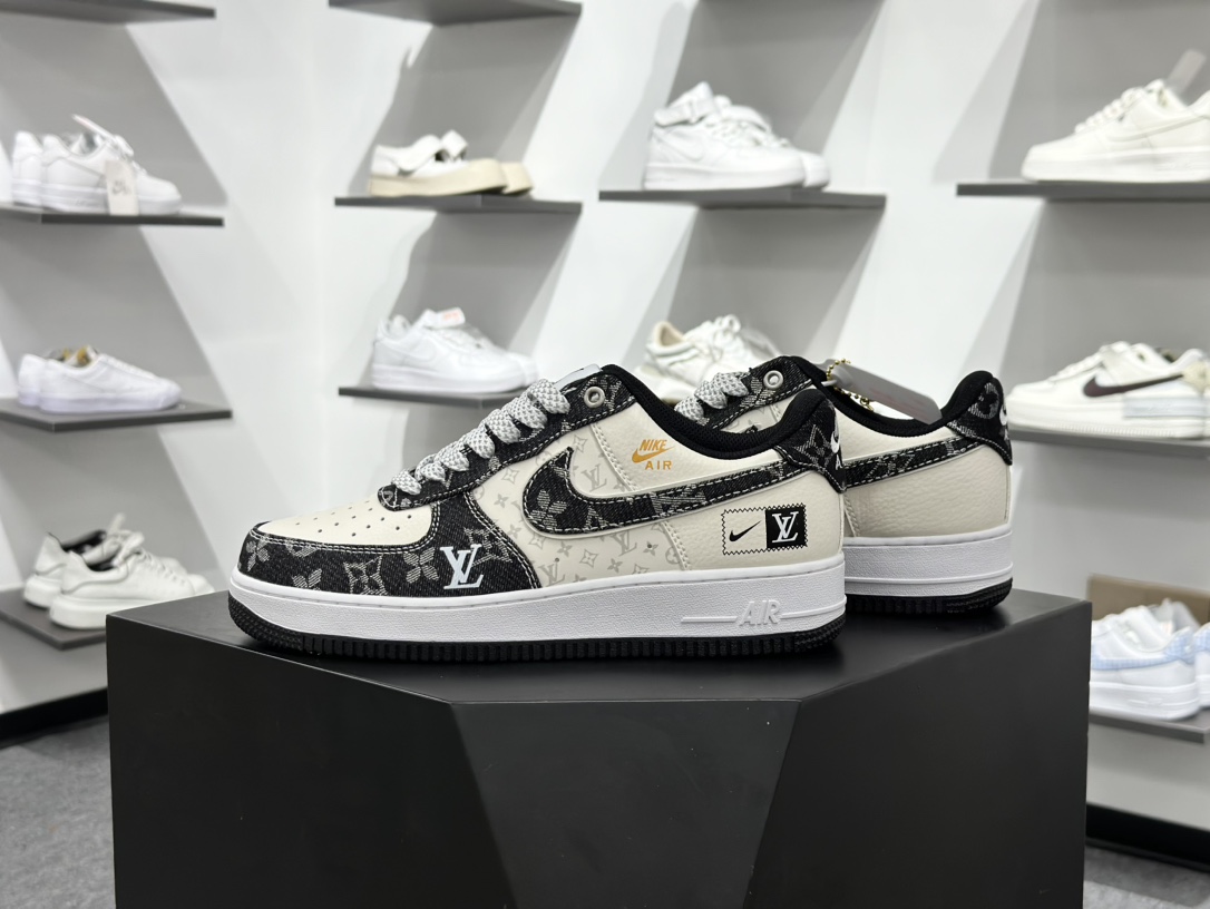 220 Air Force 1 Low ”By You” 克罗心白黑小标 3694N205-Chinese UA Cheap High Quatity Brand Clothes Bags handbags Sneakers wholesale wholesaler seller from China Factory suppliers Fashion Clothing Shoes best Quality Beautiful Price 220 Air Force 1 Low ”By You” 克罗心白黑小标 3694N205