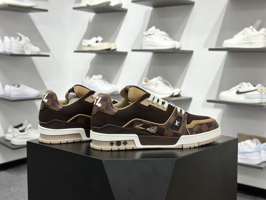 520 Nigo x Louis Vuitton 路易威登 LV Trainer 联名款 低帮休闲板鞋