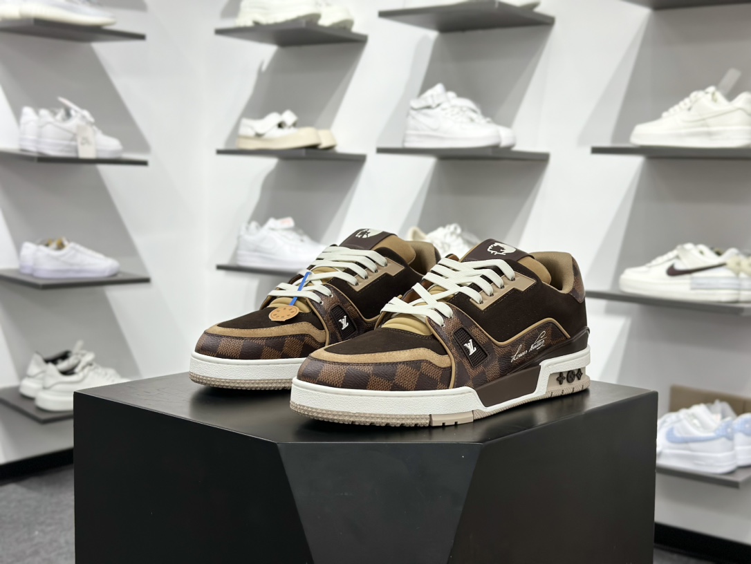 520 Nigo x Louis Vuitton 路易威登 LV Trainer 联名款 低帮休闲板鞋