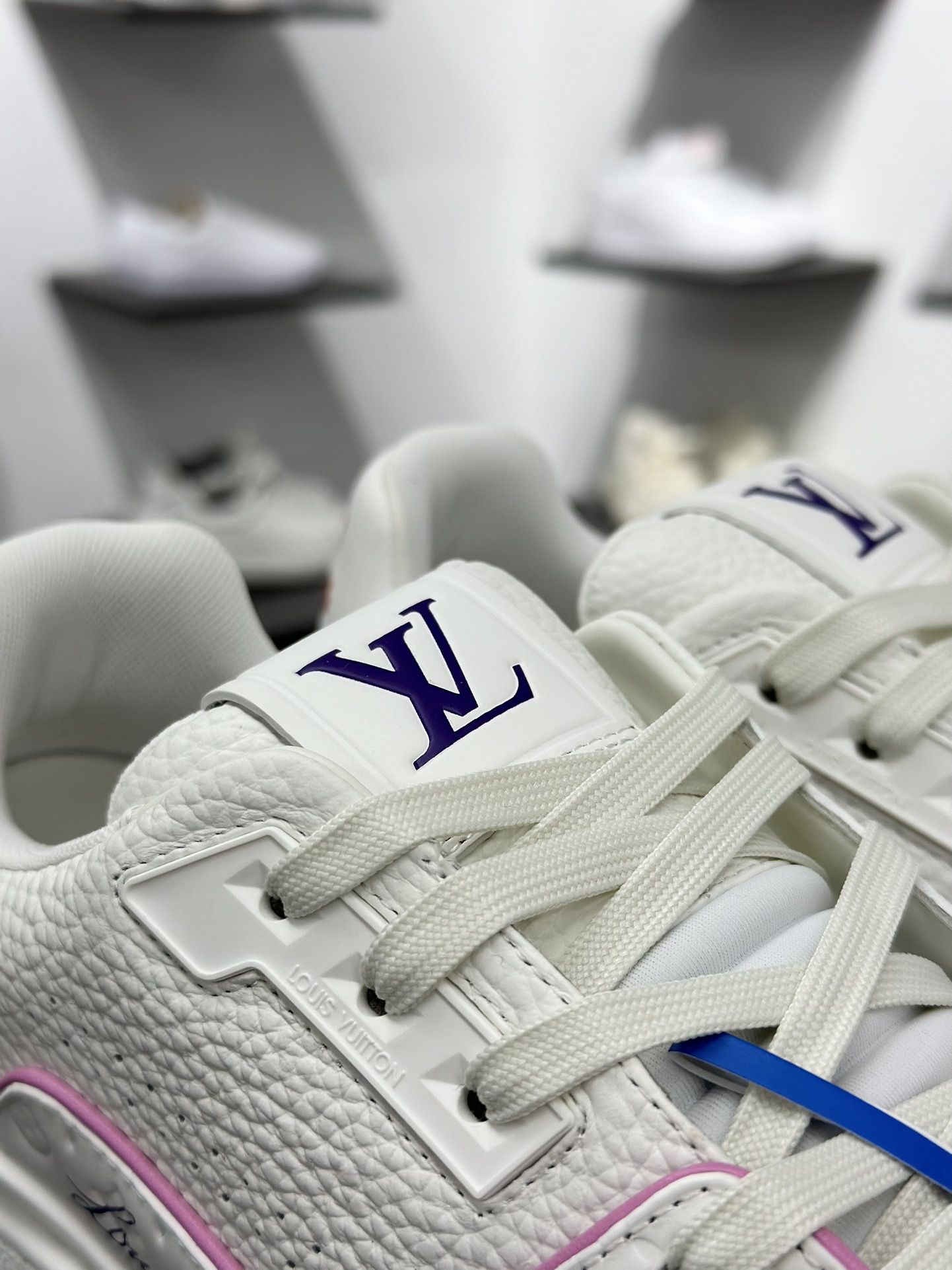 500 Louis Vuitton 路易威登 LV Trainer 低帮休闲板鞋
