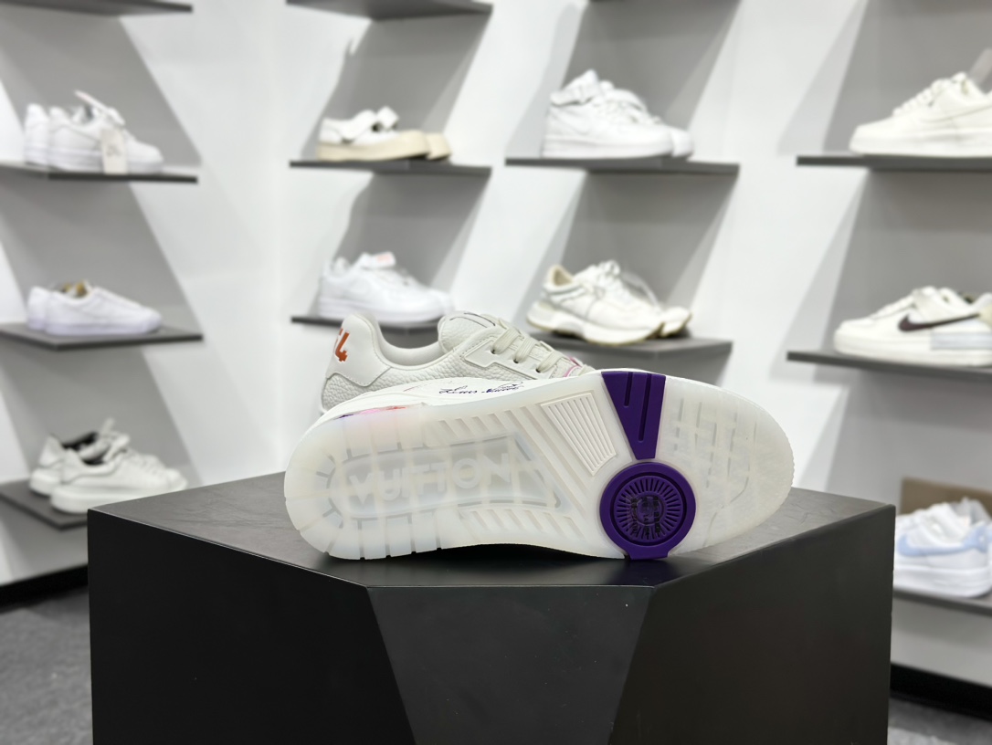 500 Louis Vuitton 路易威登 LV Trainer 低帮休闲板鞋