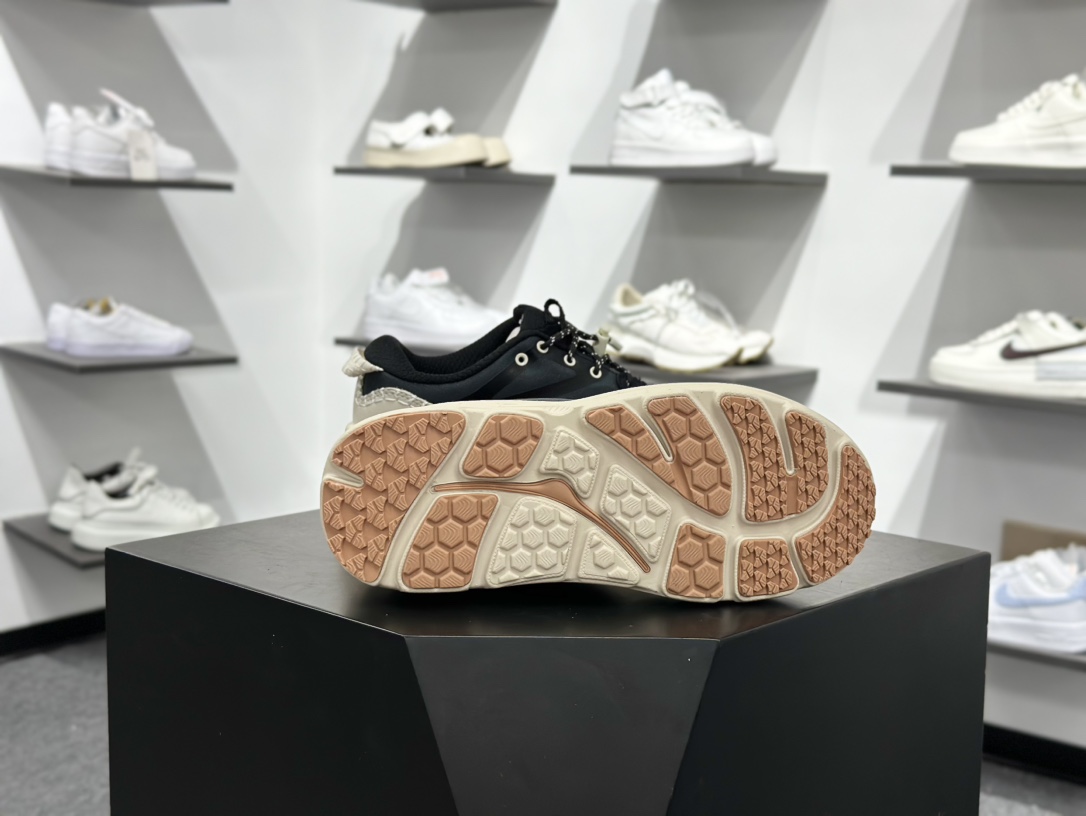 180 HOKA ONEU BONDI B3LS 舒适防滑耐磨低帮休闲跑步鞋 1155351-BKLB-Chinese UA Cheap High Quatity Brand Clothes Bags handbags Sneakers wholesale wholesaler seller from China Factory suppliers Fashion Clothing Shoes best Quality Beautiful Price 180 HOKA ONEU BONDI B3LS 舒适防滑耐磨低帮休闲跑步鞋 1155351-BKLB