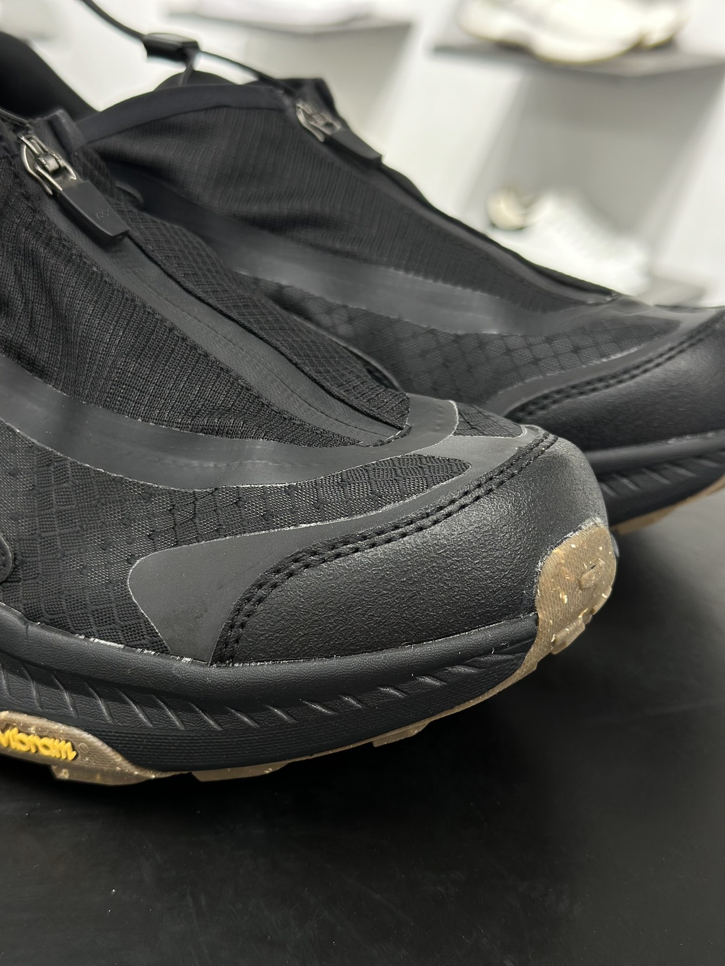 220 HOKA ONE ONE U PROJECT TRANSPORT 低帮专业越野跑步鞋  1162850