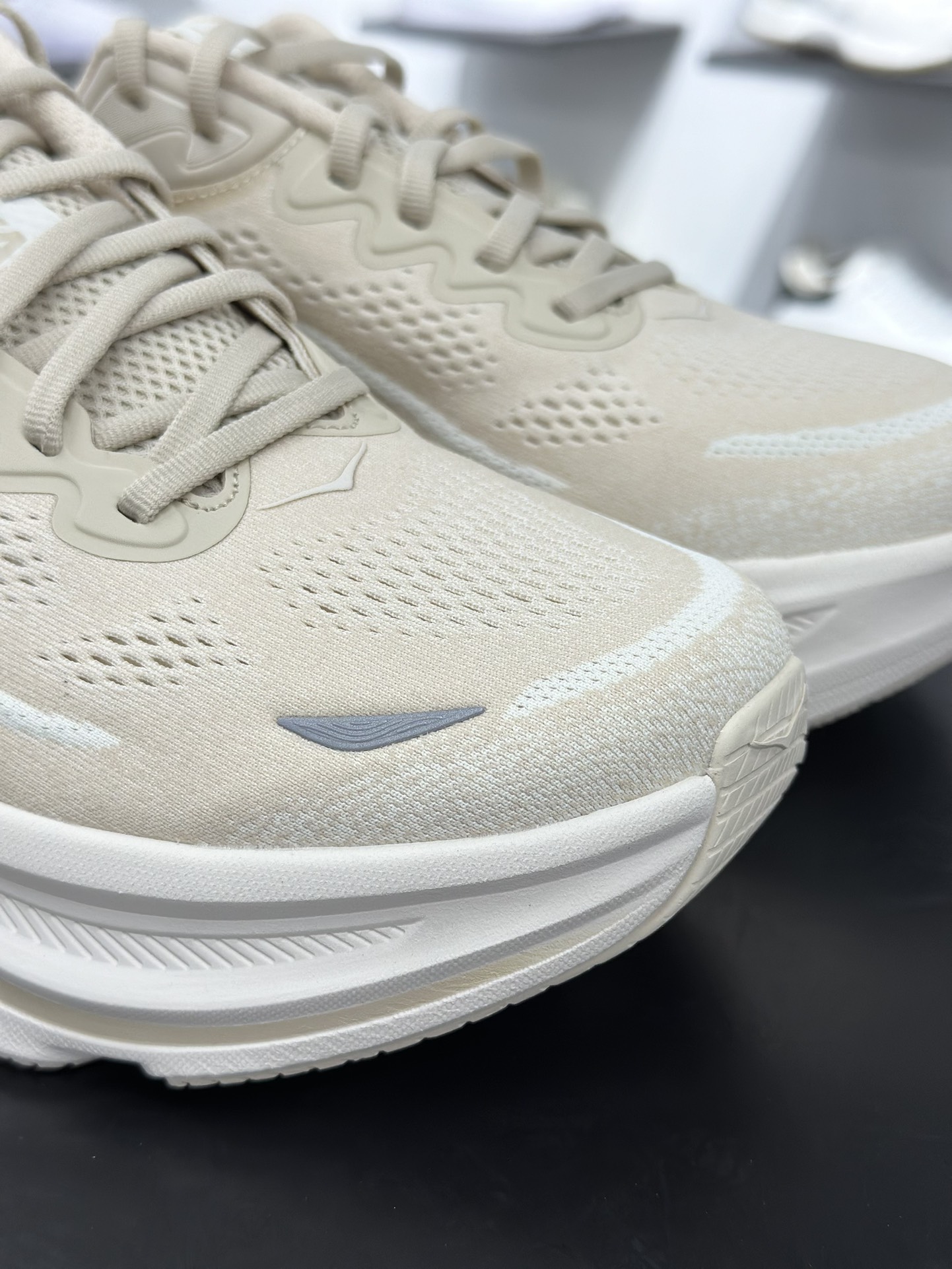 200 Hoka Bondi 9 帮带9 网面透气跑步鞋 1162011