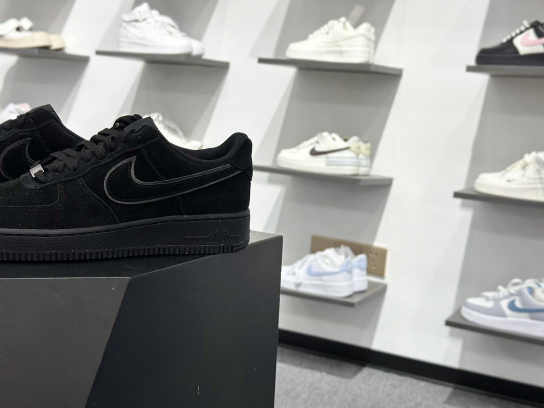 200 Air Force 1 '07 Low 纯黑 HQ1966-00-Chinese UA Cheap High Quatity Brand Clothes Bags handbags Sneakers wholesale wholesaler seller from China Factory suppliers Fashion Clothing Shoes best Quality Beautiful Price 200 Air Force 1 '07 Low 纯黑 HQ1966-00