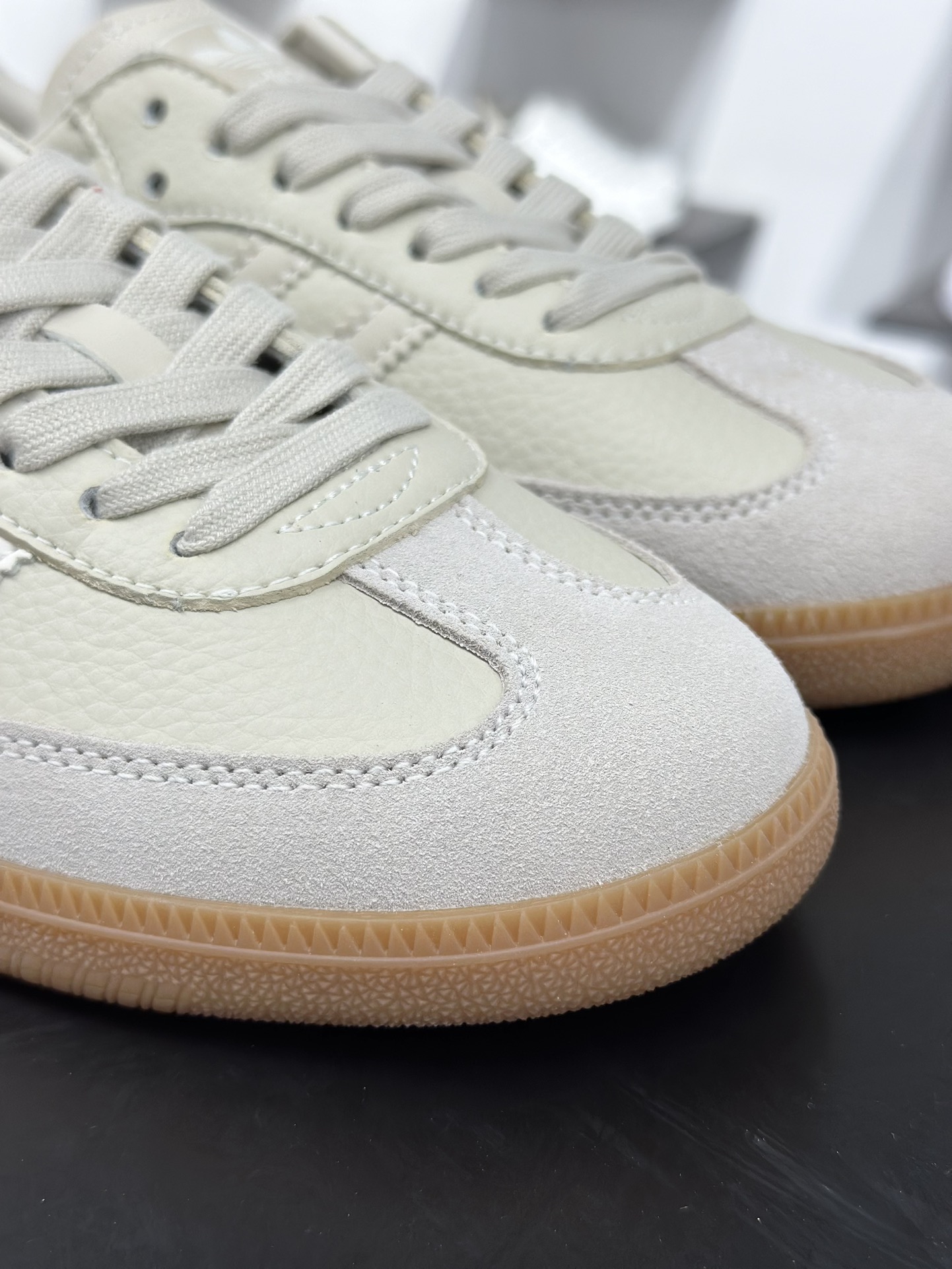 160 Adidas三叶草SAMBA OG 休闲板鞋 IE7013-Chinese UA Cheap High Quatity Brand Clothes Bags handbags Sneakers wholesale wholesaler seller from China Factory suppliers Fashion Clothing Shoes best Quality Beautiful Price 160 Adidas三叶草SAMBA OG 休闲板鞋 IE7013