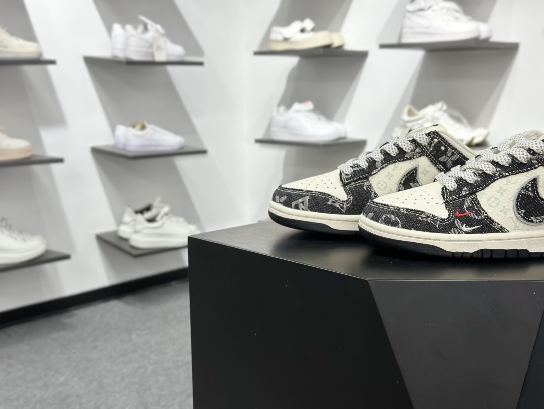 280 Nike SB Dunk Low x Louis Vuitton 黑白牛仔双小勾满天星 YX5066-378-Chinese UA Cheap High Quatity Brand Clothes Bags handbags Sneakers wholesale wholesaler seller from China Factory suppliers Fashion Clothing Shoes best Quality Beautiful Price 280 Nike SB Dunk Low x Louis Vuitton 黑白牛仔双小勾满天星 YX5066-378