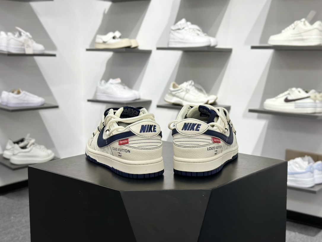 300 Nike SB Dunk Low x Louis Vuitton 米蓝绑带 YX5066-370-Chinese UA Cheap High Quatity Brand Clothes Bags handbags Sneakers wholesale wholesaler seller from China Factory suppliers Fashion Clothing Shoes best Quality Beautiful Price 300 Nike SB Dunk Low x Louis Vuitton 米蓝绑带 YX5066-370