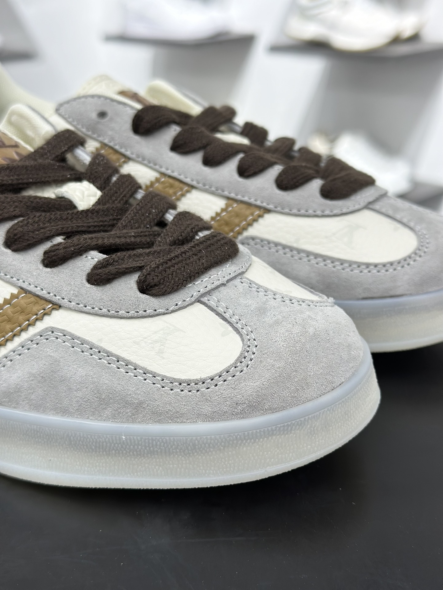 260 AdidSAMBA OG 德训鞋 高端定制桑巴系列 低帮休闲板鞋 DM1234-010-Chinese UA Cheap High Quatity Brand Clothes Bags handbags Sneakers wholesale wholesaler seller from China Factory suppliers Fashion Clothing Shoes best Quality Beautiful Price 260 AdidSAMBA OG 德训鞋 高端定制桑巴系列 低帮休闲板鞋 DM1234-010