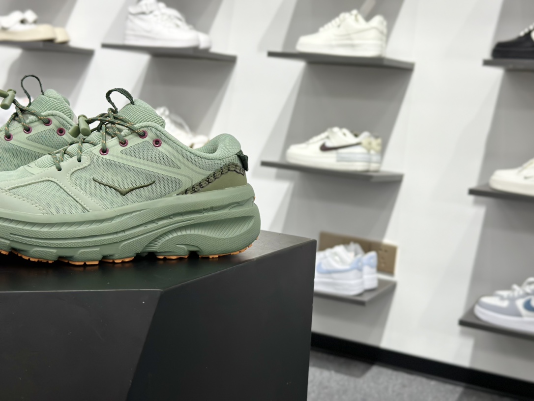 180 HOKA ONEU BONDI B3LS 舒适防滑耐磨低帮休闲跑步鞋 1155351-ASC-Chinese UA Cheap High Quatity Brand Clothes Bags handbags Sneakers wholesale wholesaler seller from China Factory suppliers Fashion Clothing Shoes best Quality Beautiful Price 180 HOKA ONEU BONDI B3LS 舒适防滑耐磨低帮休闲跑步鞋 1155351-ASC