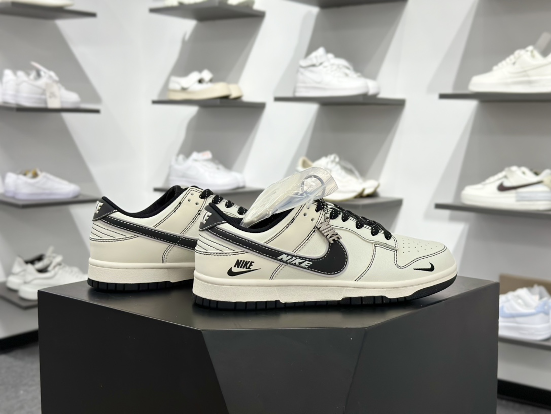 280 Nike SB Dunk Low x NIKE 白黑双小勾满天星 CS1688-116-Chinese UA Cheap High Quatity Brand Clothes Bags handbags Sneakers wholesale wholesaler seller from China Factory suppliers Fashion Clothing Shoes best Quality Beautiful Price 280 Nike SB Dunk Low x NIKE 白黑双小勾满天星 CS1688-116