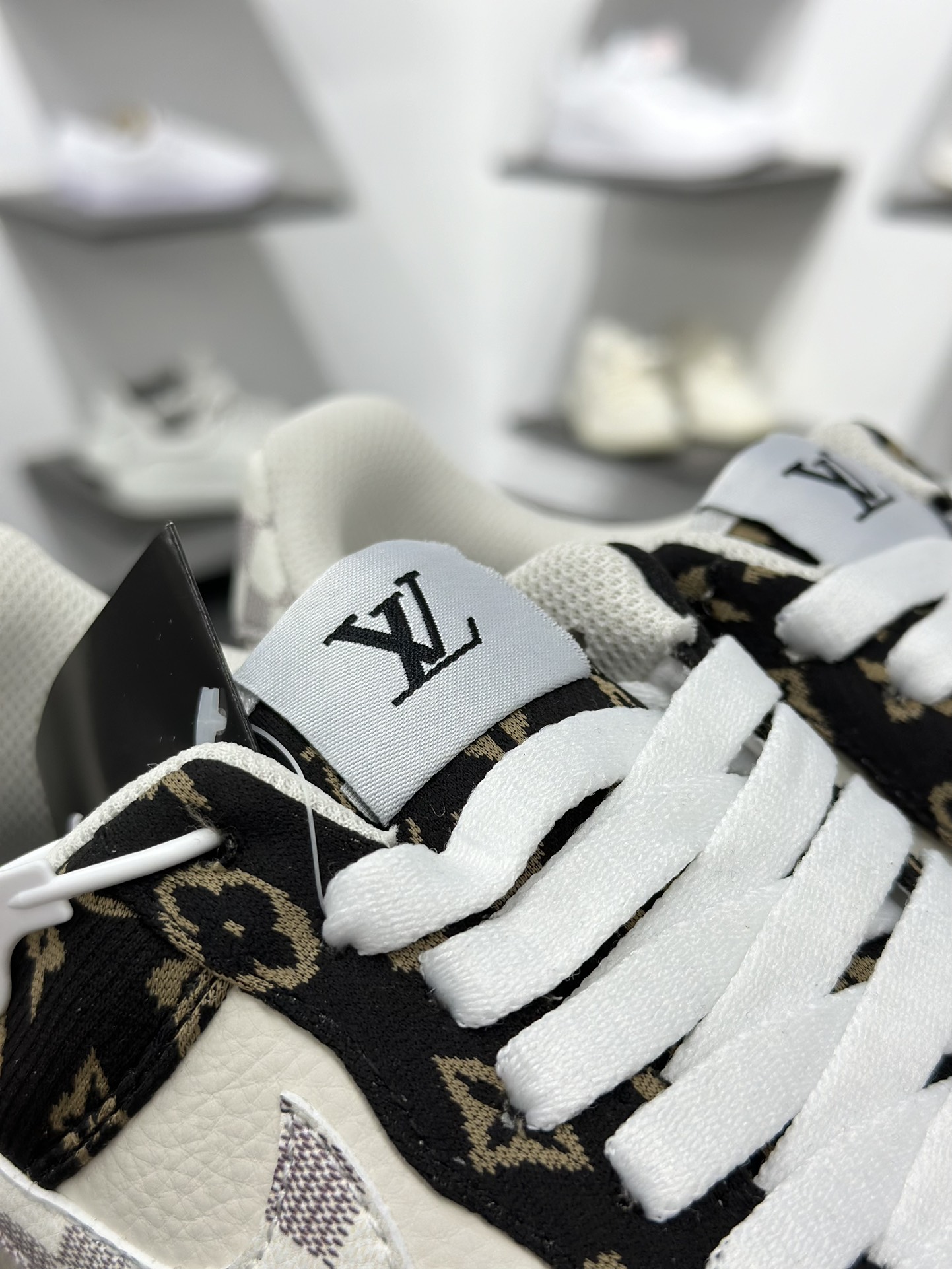 260 Nike Air Force 1 Low LV联名 BZ6880-104-Chinese UA Cheap High Quatity Brand Clothes Bags handbags Sneakers wholesale wholesaler seller from China Factory suppliers Fashion Clothing Shoes best Quality Beautiful Price 260 Nike Air Force 1 Low LV联名 BZ6880-104