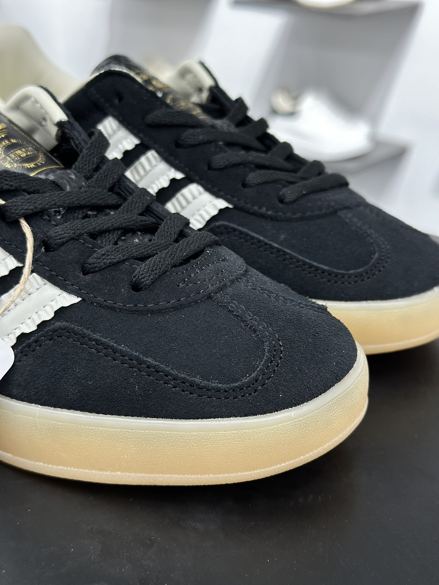 160 AD Originals Gazelle Indoor 黑白 三叶草复古休闲运动板鞋 JS1412-Chinese UA Cheap High Quatity Brand Clothes Bags handbags Sneakers wholesale wholesaler seller from China Factory suppliers Fashion Clothing Shoes best Quality Beautiful Price 160 AD Originals Gazelle Indoor 黑白 三叶草复古休闲运动板鞋 JS1412