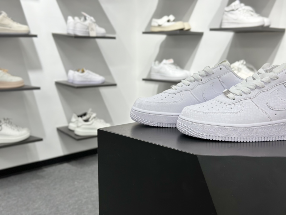 220 Nike Air Force 1 Low 科比联名 IB0018-100-Chinese UA Cheap High Quatity Brand Clothes Bags handbags Sneakers wholesale wholesaler seller from China Factory suppliers Fashion Clothing Shoes best Quality Beautiful Price 220 Nike Air Force 1 Low 科比联名 IB0018-100