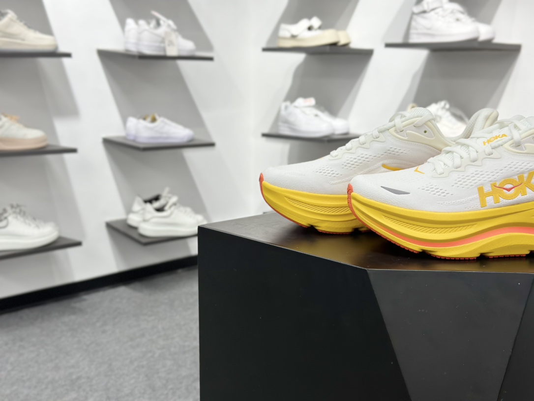 200 HOKA One One Clifton 9 Low 克利夫顿9代系列低帮厚底网织轻量休闲运动慢跑鞋 1162011/FNF-Chinese UA Cheap High Quatity Brand Clothes Bags handbags Sneakers wholesale wholesaler seller from China Factory suppliers Fashion Clothing Shoes best Quality Beautiful Price 200 HOKA One One Clifton 9 Low 克利夫顿9代系列低帮厚底网织轻量休闲运动慢跑鞋 1162011/FNF