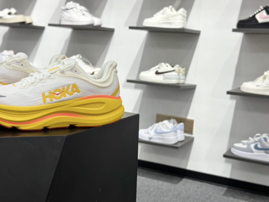 200 HOKA One One Clifton 9 Low 克利夫顿9代系列低帮厚底网织轻量休闲运动慢跑鞋 1162011/FNF-Chinese UA Cheap High Quatity Brand Clothes Bags handbags Sneakers wholesale wholesaler seller from China Factory suppliers Fashion Clothing Shoes best Quality Beautiful Price 200 HOKA One One Clifton 9 Low 克利夫顿9代系列低帮厚底网织轻量休闲运动慢跑鞋 1162011/FNF