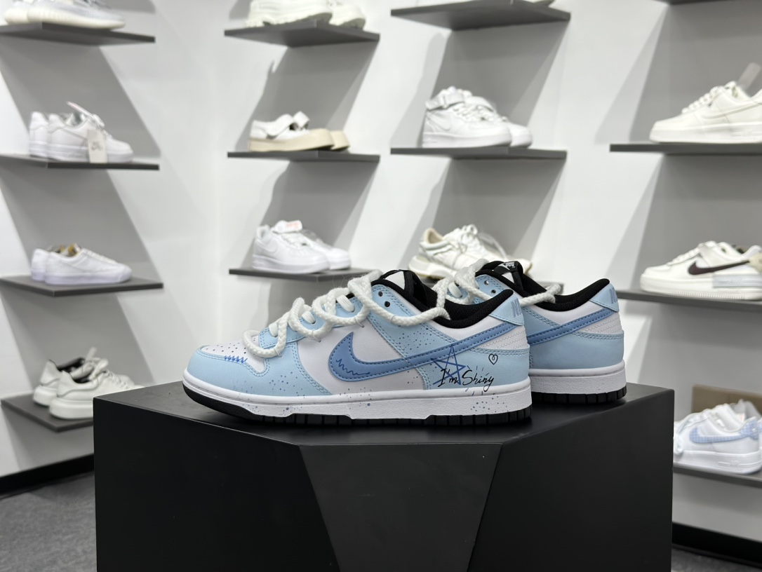 280 NK Dunk Low 星辰大海 此款鞋身采用纯白皮革打造 DD1503-101-Chinese UA Cheap High Quatity Brand Clothes Bags handbags Sneakers wholesale wholesaler seller from China Factory suppliers Fashion Clothing Shoes best Quality Beautiful Price 280 NK Dunk Low 星辰大海 此款鞋身采用纯白皮革打造 DD1503-101