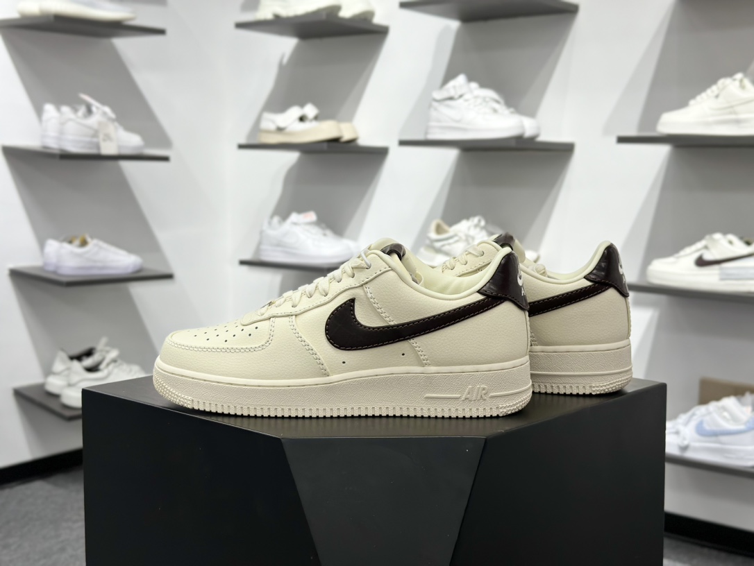 200 NK Air Force 1 Low 空军一号低帮休闲板鞋 IH7332-001-Chinese UA Cheap High Quatity Brand Clothes Bags handbags Sneakers wholesale wholesaler seller from China Factory suppliers Fashion Clothing Shoes best Quality Beautiful Price 200 NK Air Force 1 Low 空军一号低帮休闲板鞋 IH7332-001