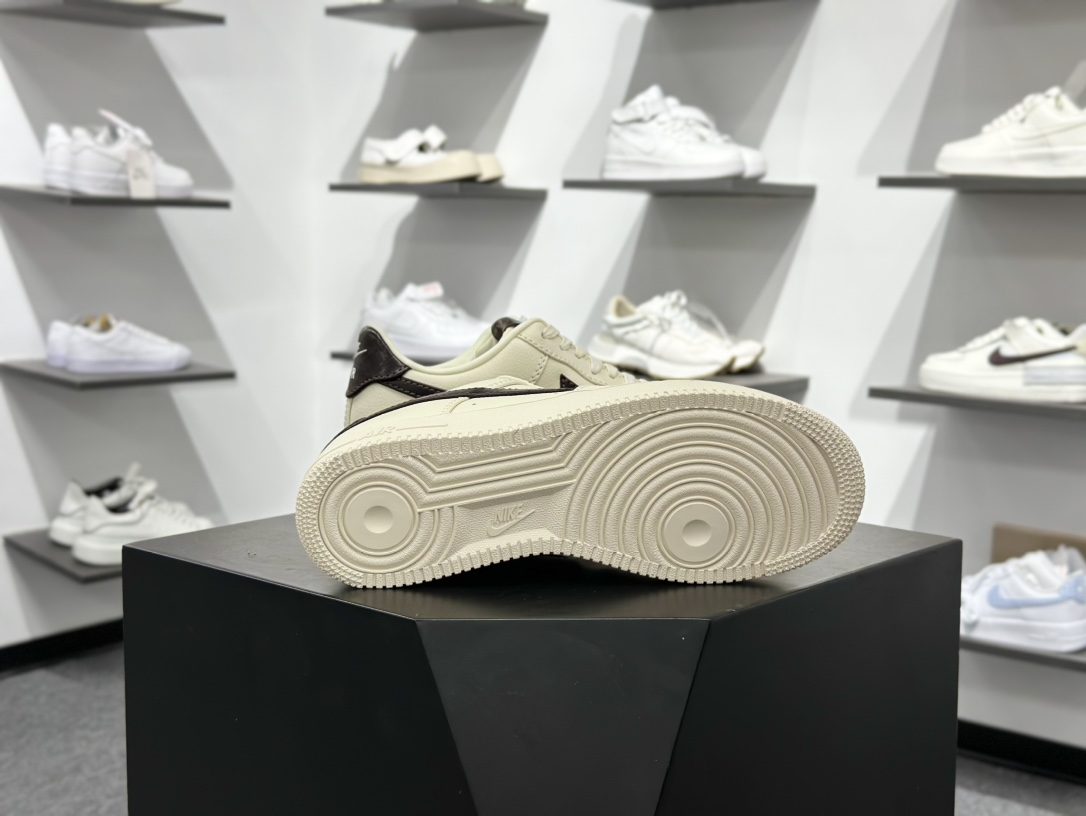 200 NK Air Force 1 Low 空军一号低帮休闲板鞋 IH7332-001-Chinese UA Cheap High Quatity Brand Clothes Bags handbags Sneakers wholesale wholesaler seller from China Factory suppliers Fashion Clothing Shoes best Quality Beautiful Price 200 NK Air Force 1 Low 空军一号低帮休闲板鞋 IH7332-001