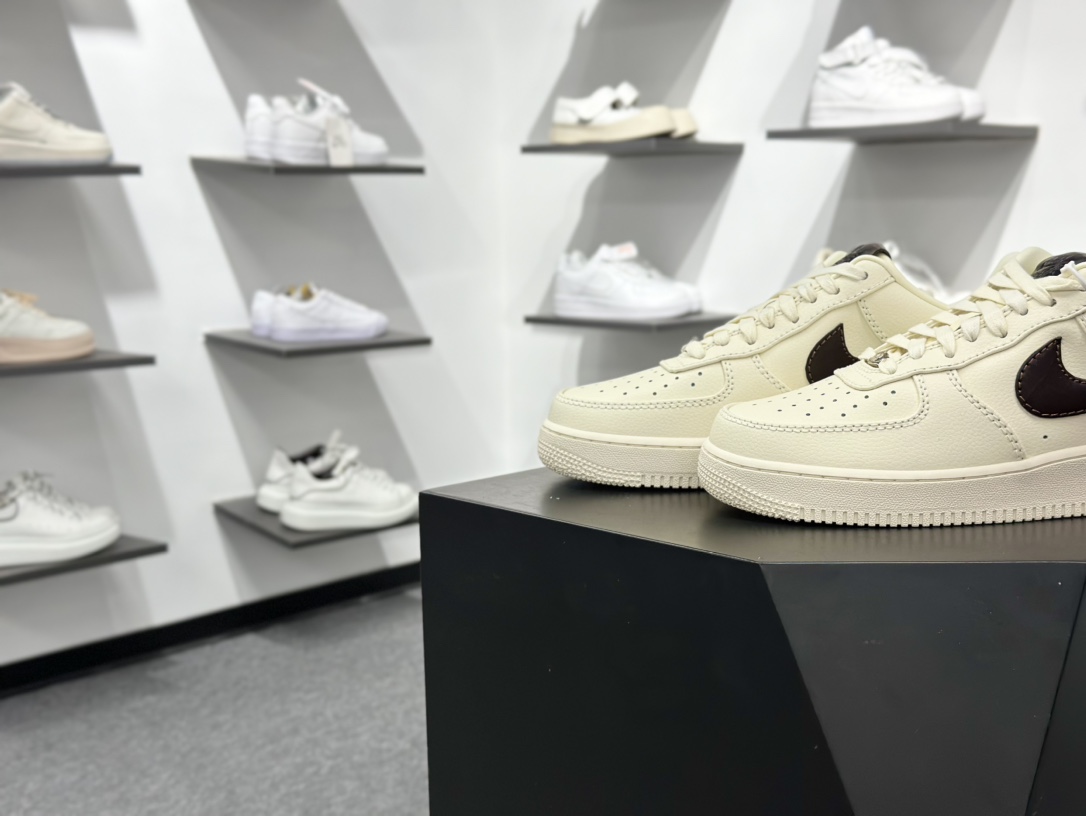 200 NK Air Force 1 Low 空军一号低帮休闲板鞋 IH7332-001-Chinese UA Cheap High Quatity Brand Clothes Bags handbags Sneakers wholesale wholesaler seller from China Factory suppliers Fashion Clothing Shoes best Quality Beautiful Price 200 NK Air Force 1 Low 空军一号低帮休闲板鞋 IH7332-001