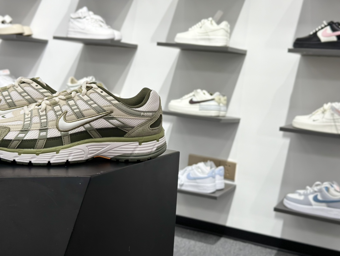 200 Nike P-6000 Prm 复古休闲运动老爹鞋 iH0246-320-Chinese UA Cheap High Quatity Brand Clothes Bags handbags Sneakers wholesale wholesaler seller from China Factory suppliers Fashion Clothing Shoes best Quality Beautiful Price 200 Nike P-6000 Prm 复古休闲运动老爹鞋 iH0246-320