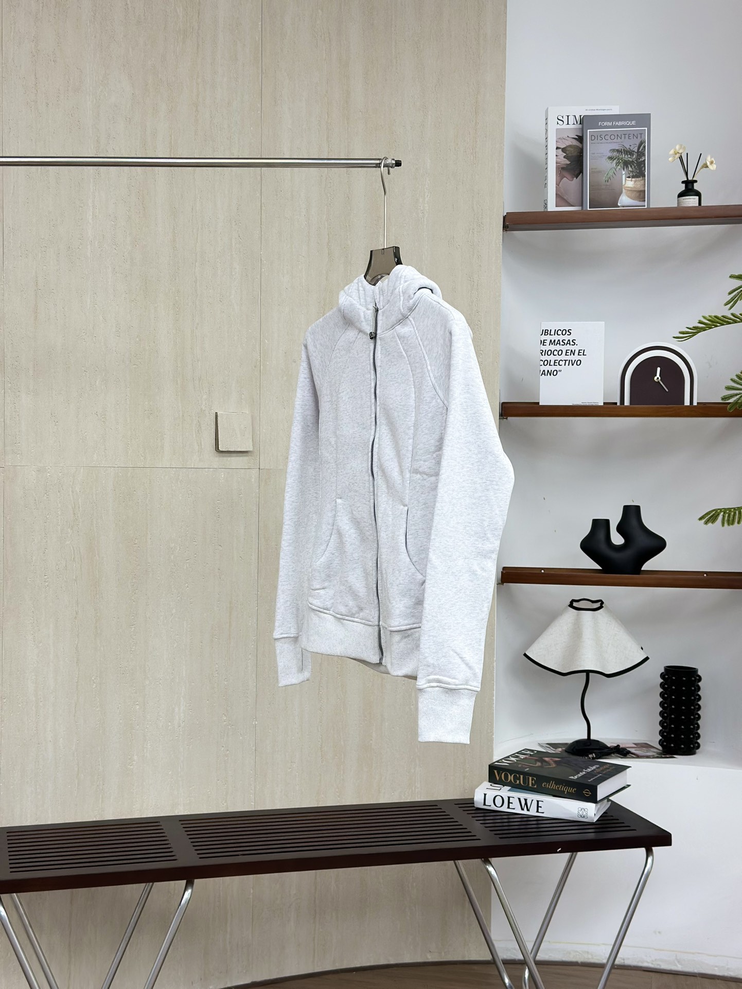 修身连帽拉链卫衣 湖水绿 紫色 古铜色 黑色 白蛋白 花灰色-Chinese UA Cheap High Quatity Brand Clothes Bags handbags Sneakers wholesale wholesaler seller from China Factory suppliers Fashion Clothing Shoes best Quality Beautiful Price 修身连帽拉链卫衣 湖水绿 紫色 古铜色 黑色 白蛋白 花灰色