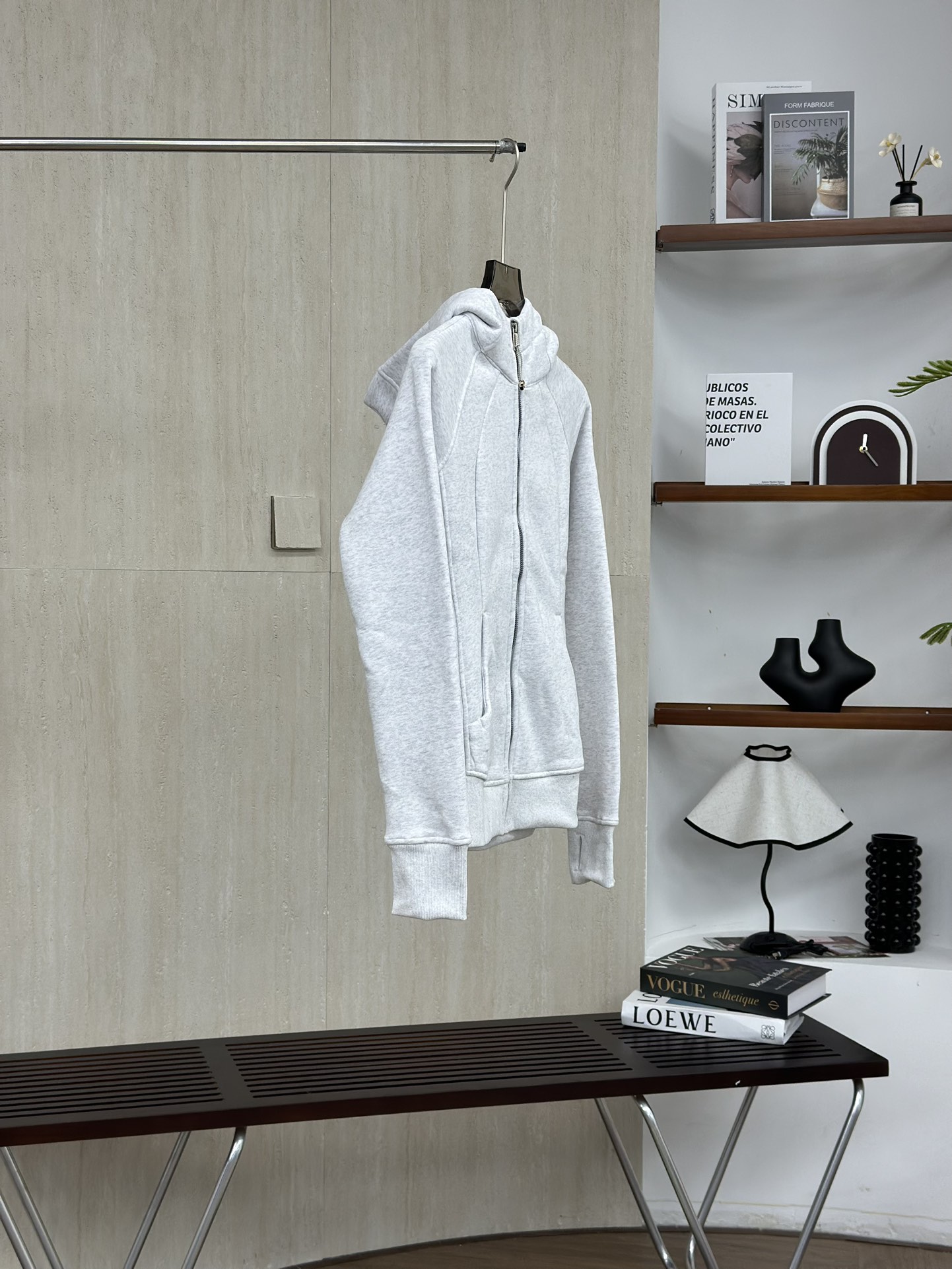 修身连帽拉链卫衣 湖水绿 紫色 古铜色 黑色 白蛋白 花灰色-Chinese UA Cheap High Quatity Brand Clothes Bags handbags Sneakers wholesale wholesaler seller from China Factory suppliers Fashion Clothing Shoes best Quality Beautiful Price 修身连帽拉链卫衣 湖水绿 紫色 古铜色 黑色 白蛋白 花灰色