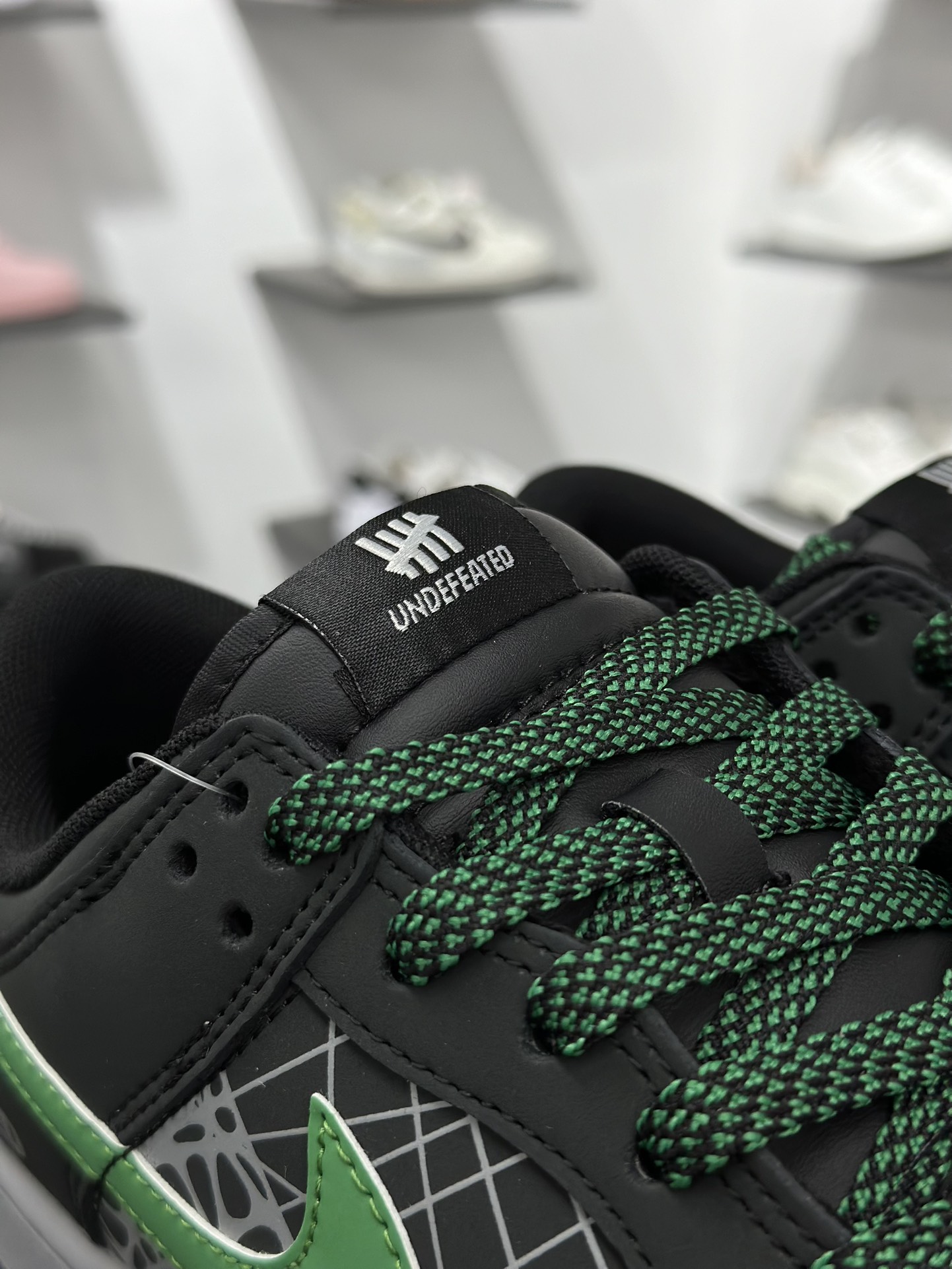 280 Nike SB Dunk Low UN联名 创意黑绿勾 高端定制 低帮休闲板鞋 QW5836-019-Chinese UA Cheap High Quatity Brand Clothes Bags handbags Sneakers wholesale wholesaler seller from China Factory suppliers Fashion Clothing Shoes best Quality Beautiful Price 280 Nike SB Dunk Low UN联名 创意黑绿勾 高端定制 低帮休闲板鞋 QW5836-019