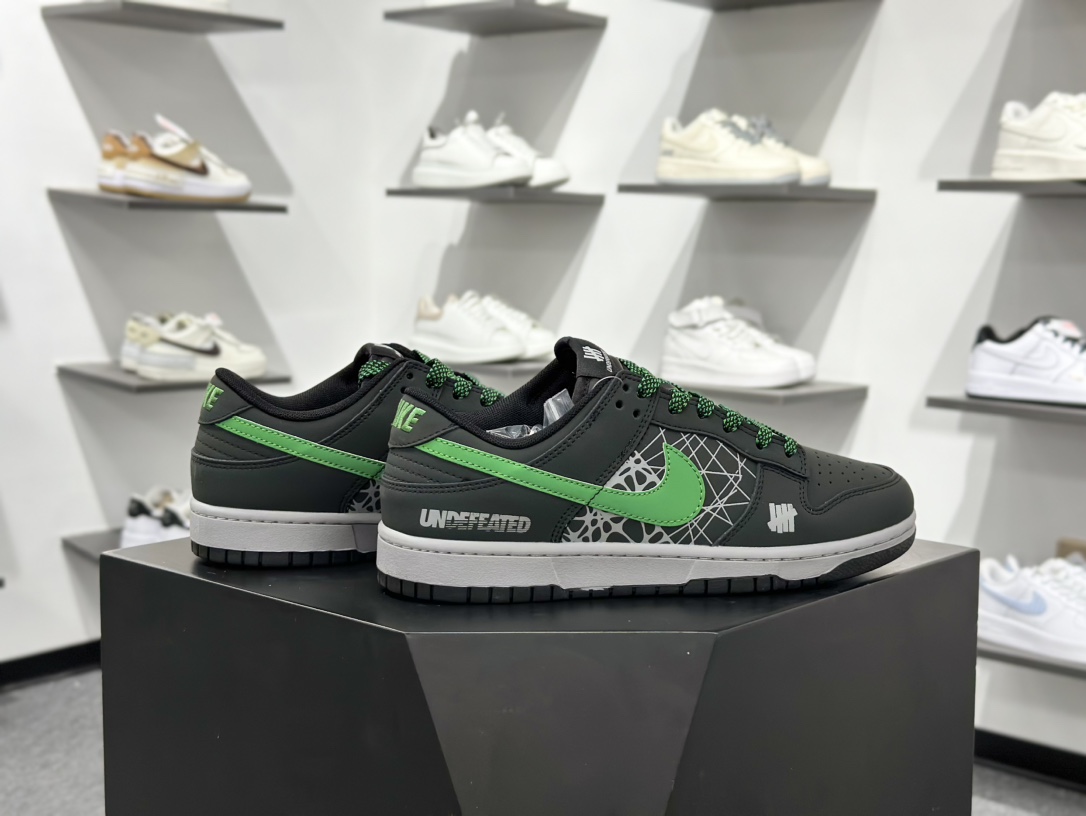 280 Nike SB Dunk Low UN联名 创意黑绿勾 高端定制 低帮休闲板鞋 QW5836-019-Chinese UA Cheap High Quatity Brand Clothes Bags handbags Sneakers wholesale wholesaler seller from China Factory suppliers Fashion Clothing Shoes best Quality Beautiful Price 280 Nike SB Dunk Low UN联名 创意黑绿勾 高端定制 低帮休闲板鞋 QW5836-019
