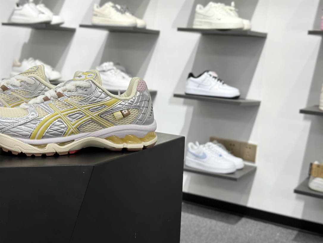 220 Asics GEL-NIMBUS 10.1 复古单品 ASICS(亚瑟士) 1203A865-702-Chinese UA Cheap High Quatity Brand Clothes Bags handbags Sneakers wholesale wholesaler seller from China Factory suppliers Fashion Clothing Shoes best Quality Beautiful Price 220 Asics GEL-NIMBUS 10.1 复古单品 ASICS(亚瑟士) 1203A865-702