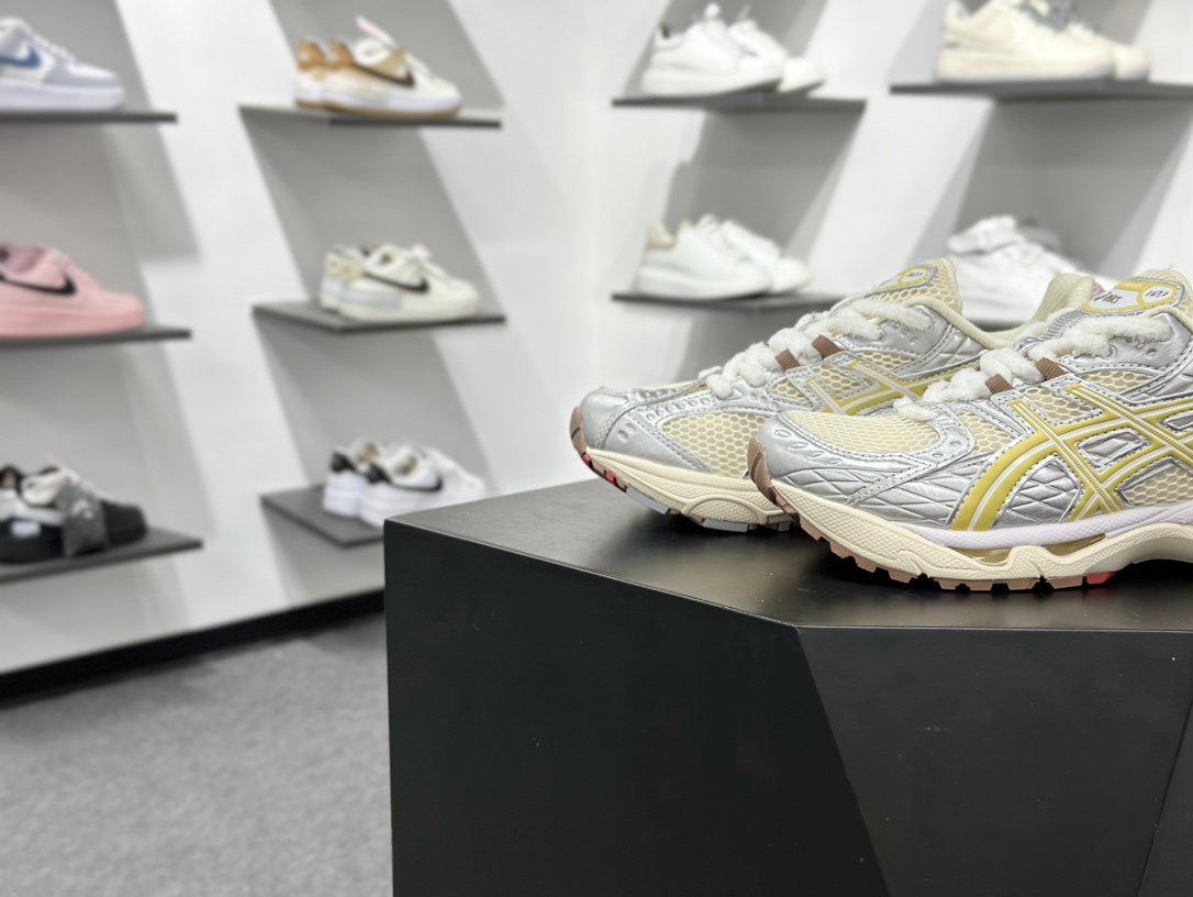 220 Asics GEL-NIMBUS 10.1 复古单品 ASICS(亚瑟士) 1203A865-702-Chinese UA Cheap High Quatity Brand Clothes Bags handbags Sneakers wholesale wholesaler seller from China Factory suppliers Fashion Clothing Shoes best Quality Beautiful Price 220 Asics GEL-NIMBUS 10.1 复古单品 ASICS(亚瑟士) 1203A865-702